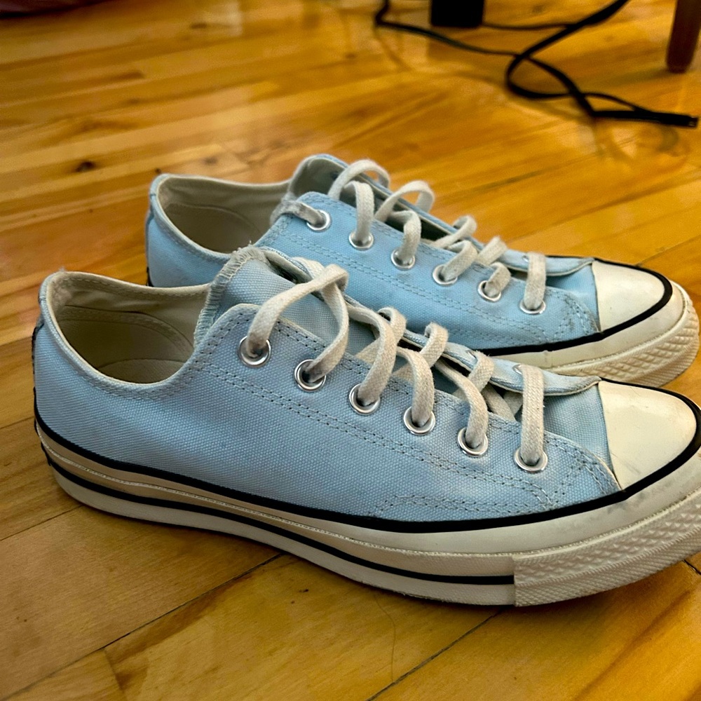 Baby blue Low Converse sneakers